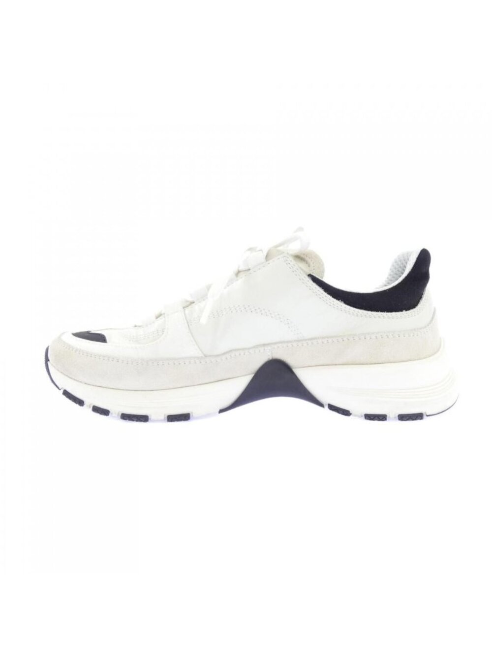 Chanel Sneakers White - Picture 2 of 6